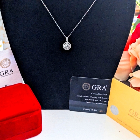 3 CT Genuine Moissanite Halo Bridal, Engagement Necklace 925 sterling silver - Picture 3 of 8